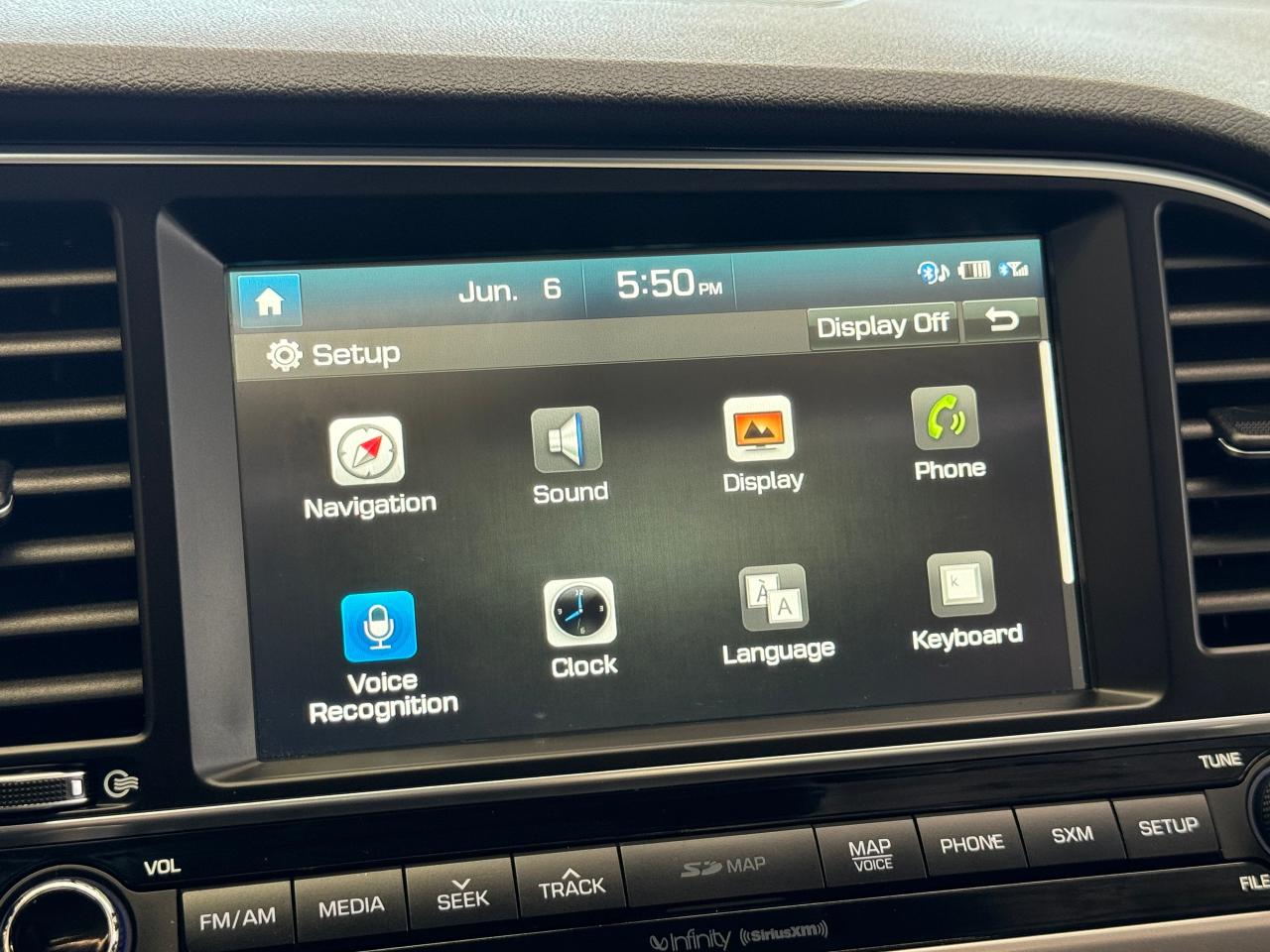 2017 Hyundai Elantra Limited+GPS+Roof+Leather+ApplePlay+CLEAN CARFAX - Photo #33