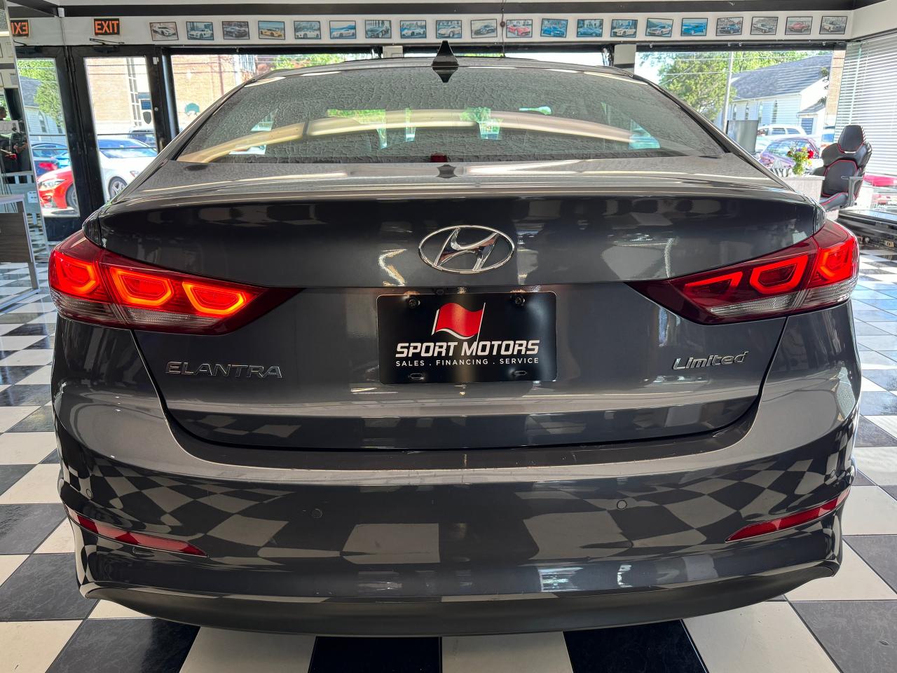 2017 Hyundai Elantra Limited+GPS+Roof+Leather+ApplePlay+CLEAN CARFAX - Photo #5