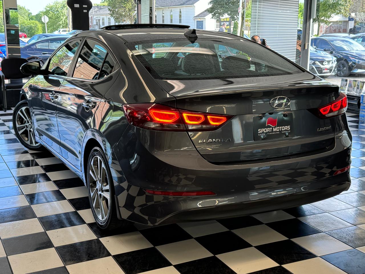 2017 Hyundai Elantra Limited+GPS+Roof+Leather+ApplePlay+CLEAN CARFAX - Photo #17