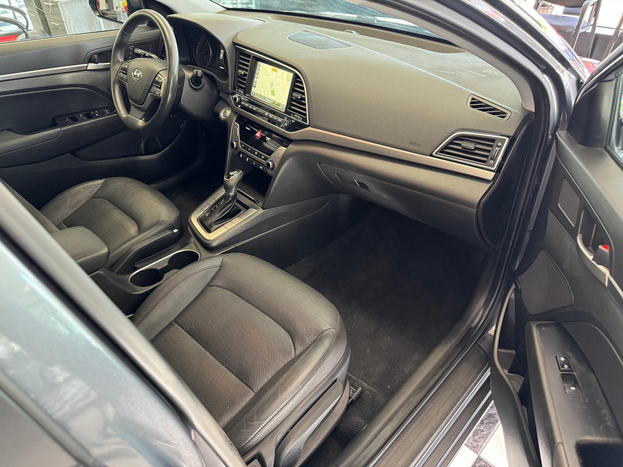 2017 Hyundai Elantra Limited+GPS+Roof+Leather+ApplePlay+CLEAN CARFAX - Photo #24