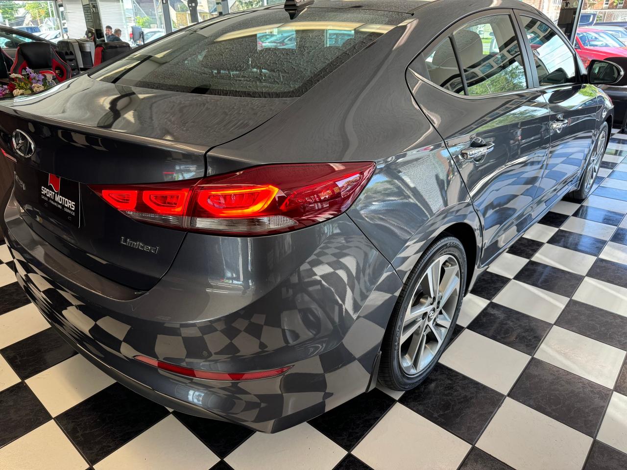 2017 Hyundai Elantra Limited+GPS+Roof+Leather+ApplePlay+CLEAN CARFAX - Photo #42
