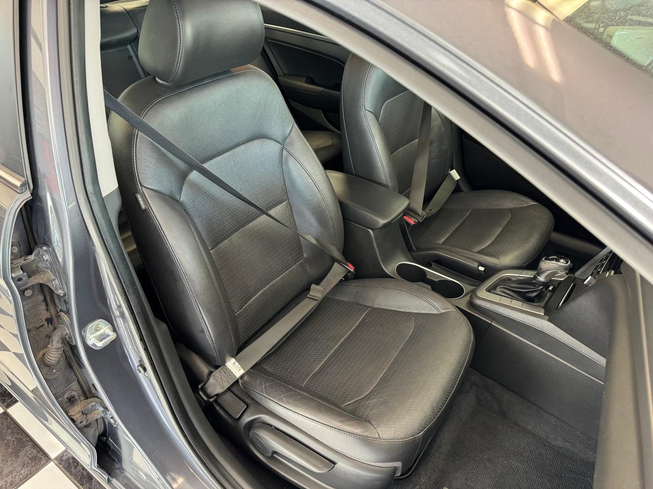 2017 Hyundai Elantra Limited+GPS+Roof+Leather+ApplePlay+CLEAN CARFAX - Photo #26