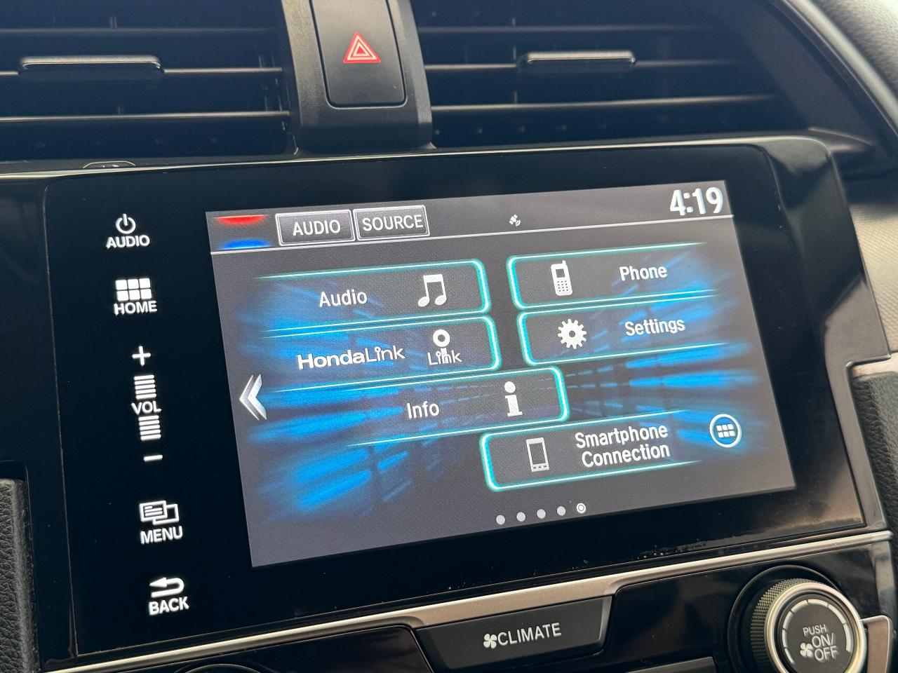 2018 Honda Civic LX+New Tires+ApplePlay+Camera+Tinted+CLEAN CARFAX - Photo #29