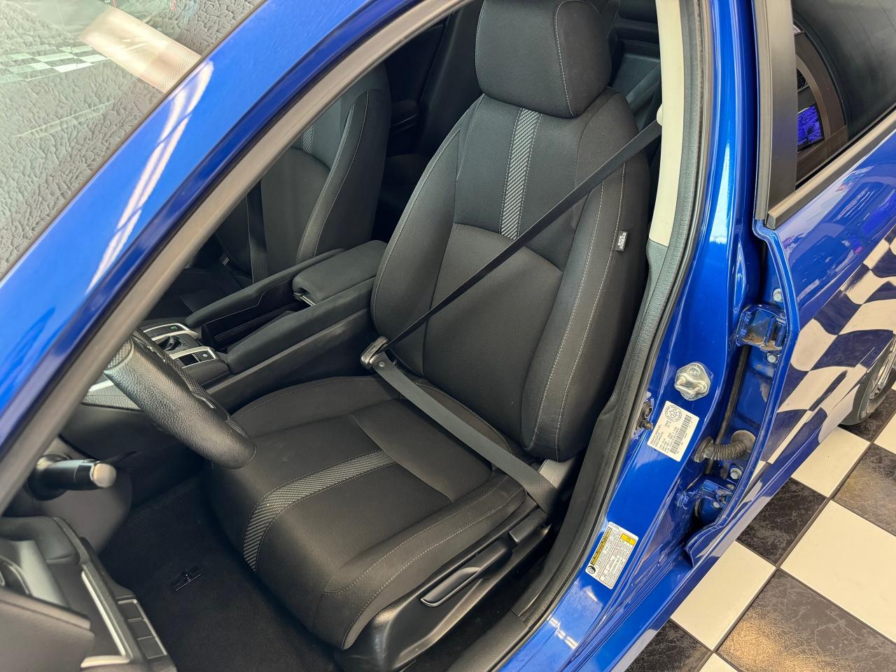 2018 Honda Civic LX+New Tires+ApplePlay+Camera+Tinted+CLEAN CARFAX - Photo #20