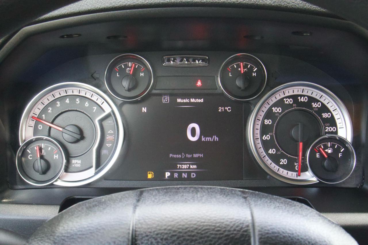 2022 RAM 1500 Classic EXPRESS - Photo #11