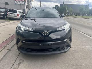 Used 2018 Toyota C-HR Fwd Xle for sale in Hamilton, ON