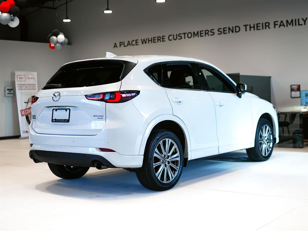 2022 Mazda CX-5 SIGNATURE AWD | NO ACCIDENTS | NAV | LTHR | ROOF Photo