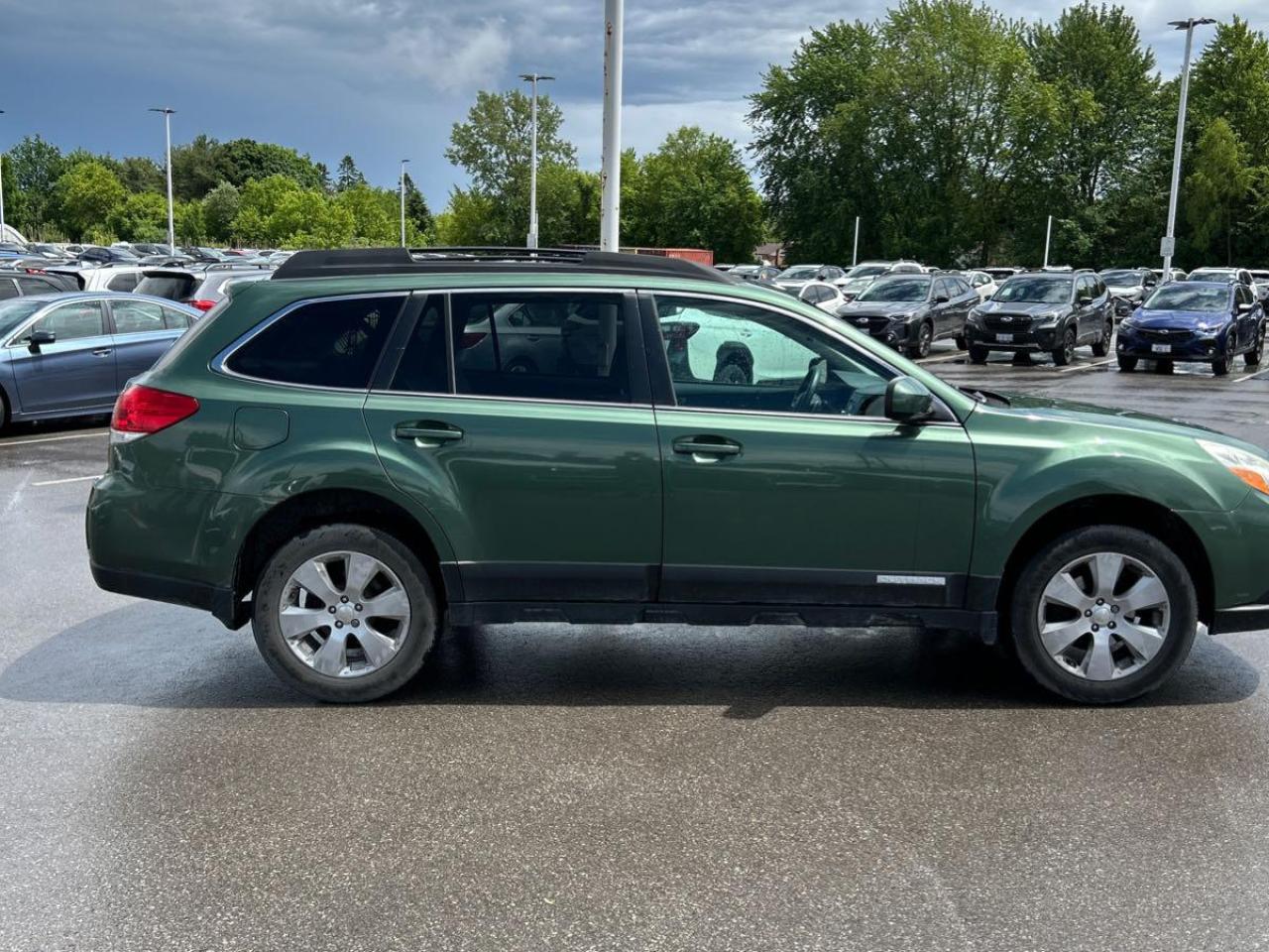 2011 Subaru Outback 4dr Wgn H4 Auto 2.5i Prem 1-Owner Finance Trade OK - Photo #8