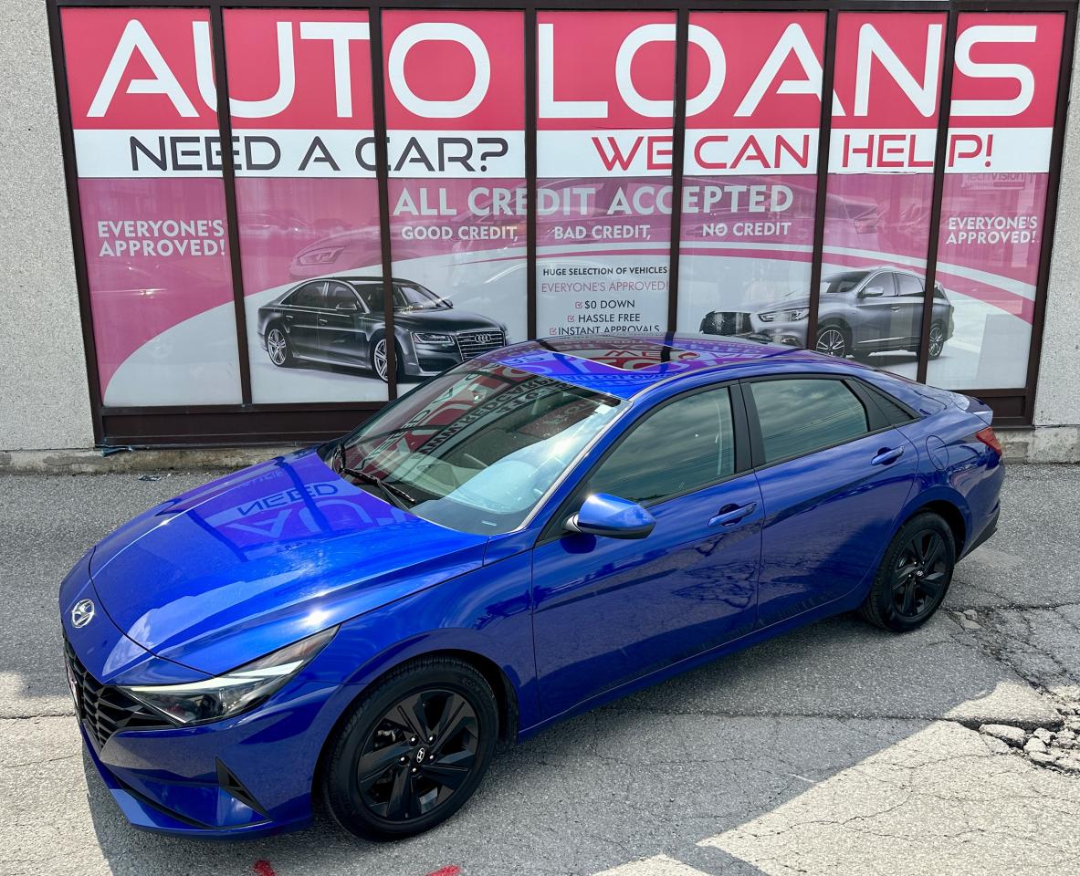 2022 Hyundai Elantra Preferred IVT w/Sun & Tech Package