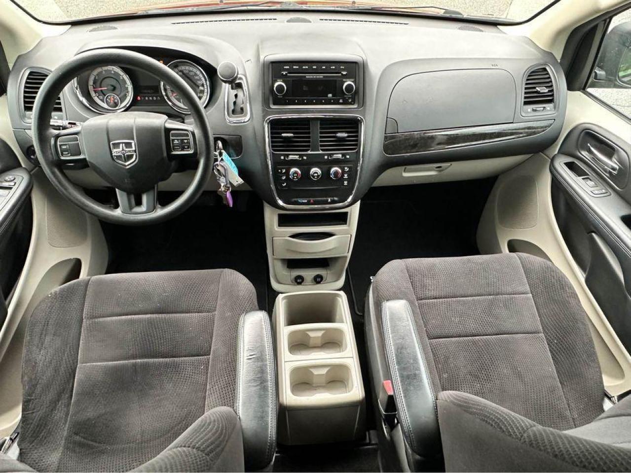 2014 Dodge Grand Caravan SXT - Safety Certified Photo2