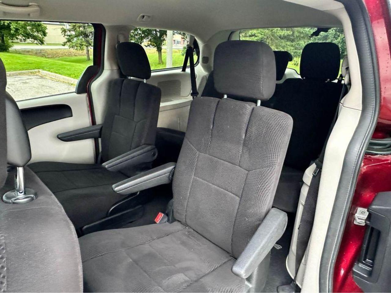 2014 Dodge Grand Caravan SXT - Safety Certified - Photo #10