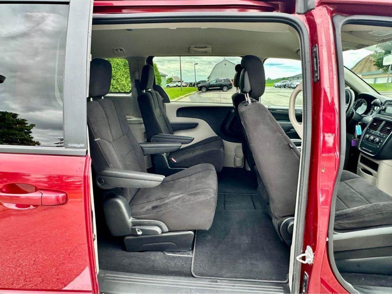2014 Dodge Grand Caravan SXT - Safety Certified - Photo #12