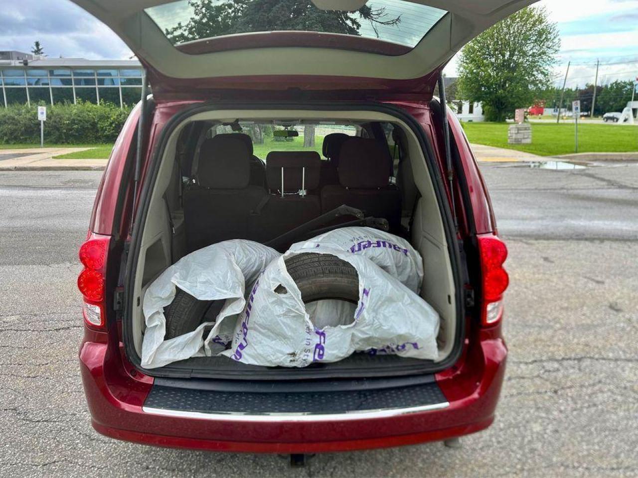 2014 Dodge Grand Caravan SXT - Safety Certified - Photo #13