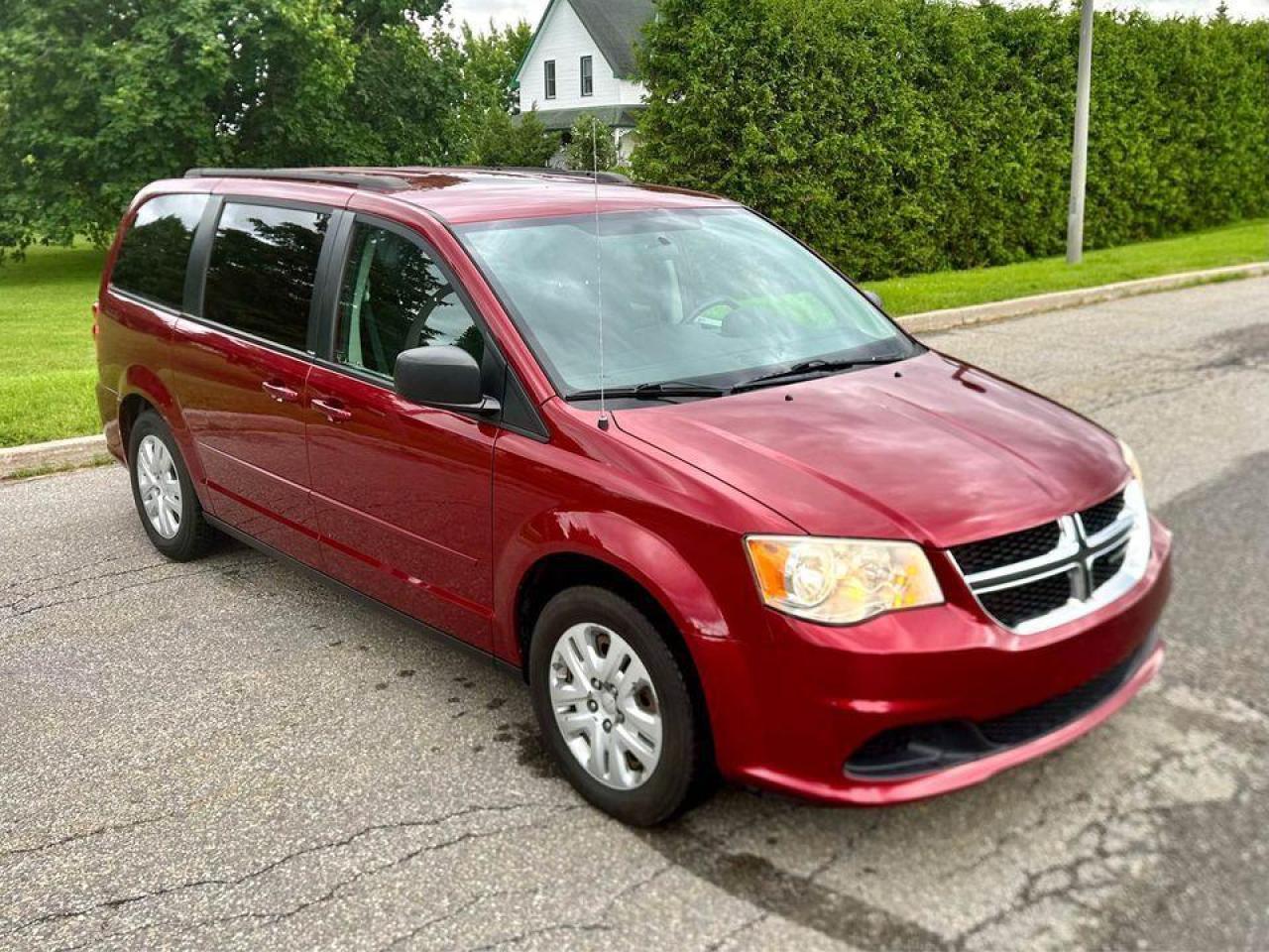2014 Dodge Grand Caravan SXT - Safety Certified - Photo #14