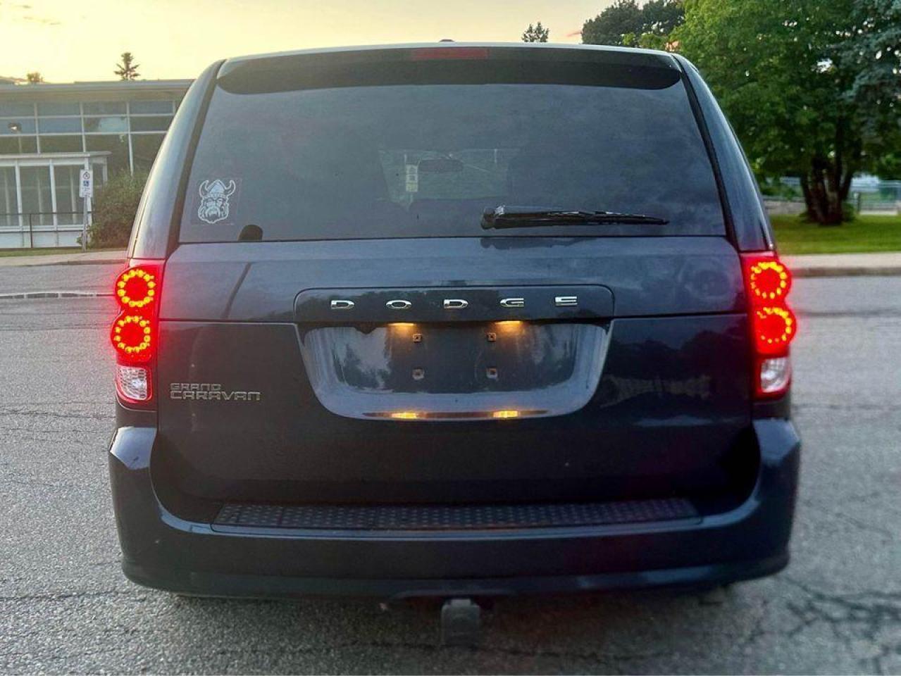 2014 Dodge Grand Caravan SXT - Safety Certified - Photo #5