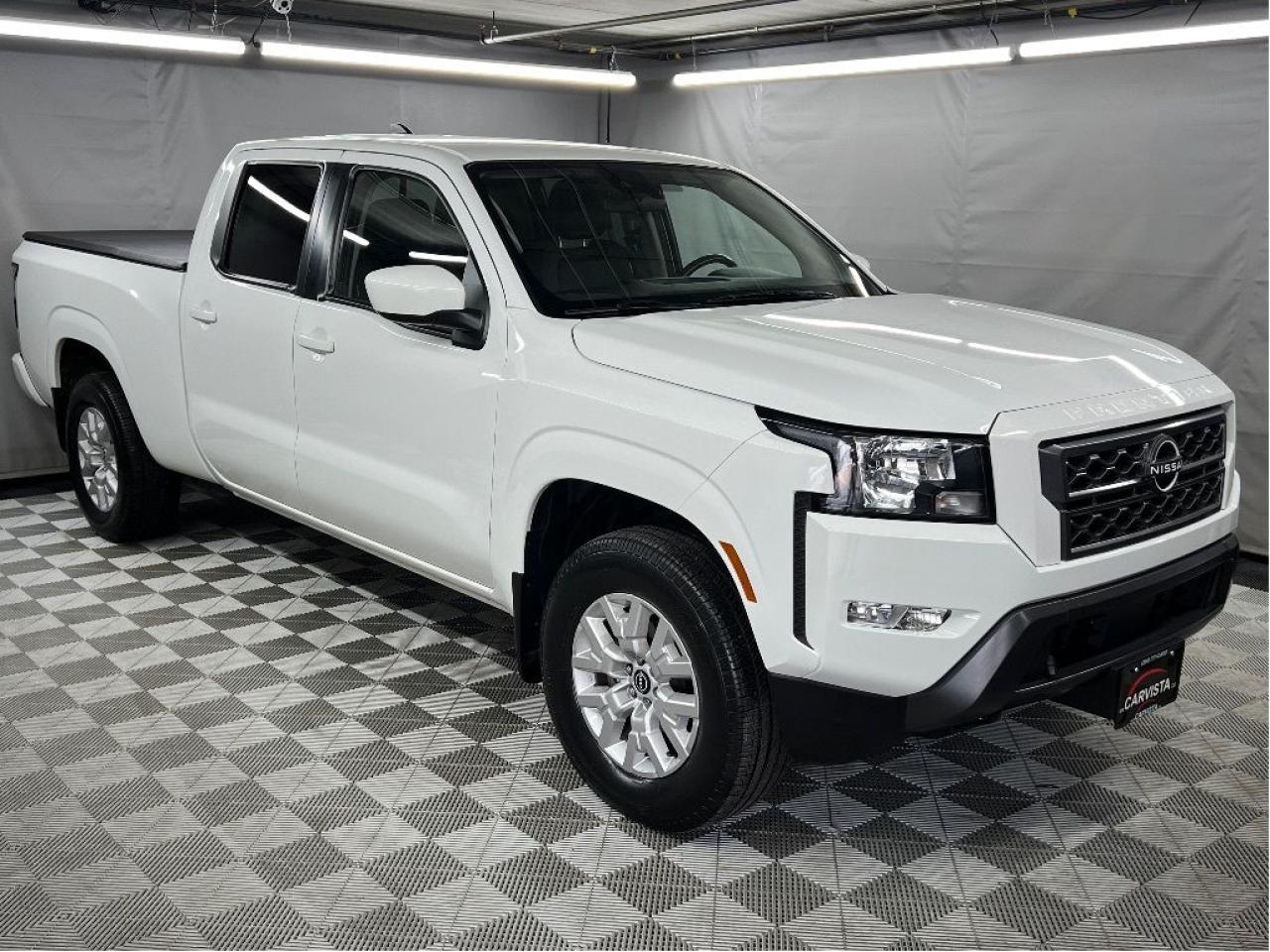 Used 2022 Nissan Frontier CREW CAB SV 4X4 - LOCAL TRADE IN/FACTORY WARRANTY for sale in Winnipeg, MB