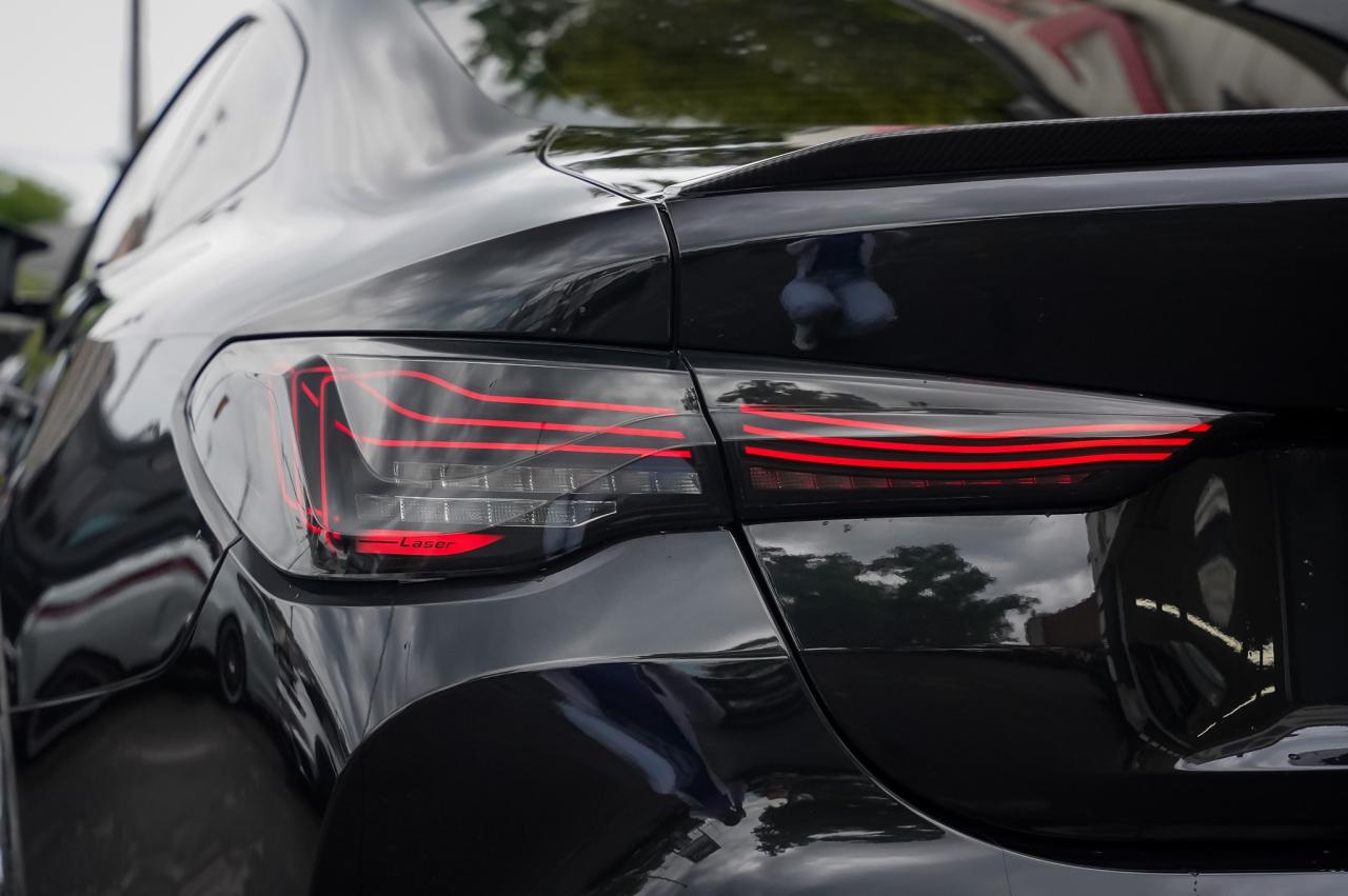 2023 BMW M4 XDrive Photo4