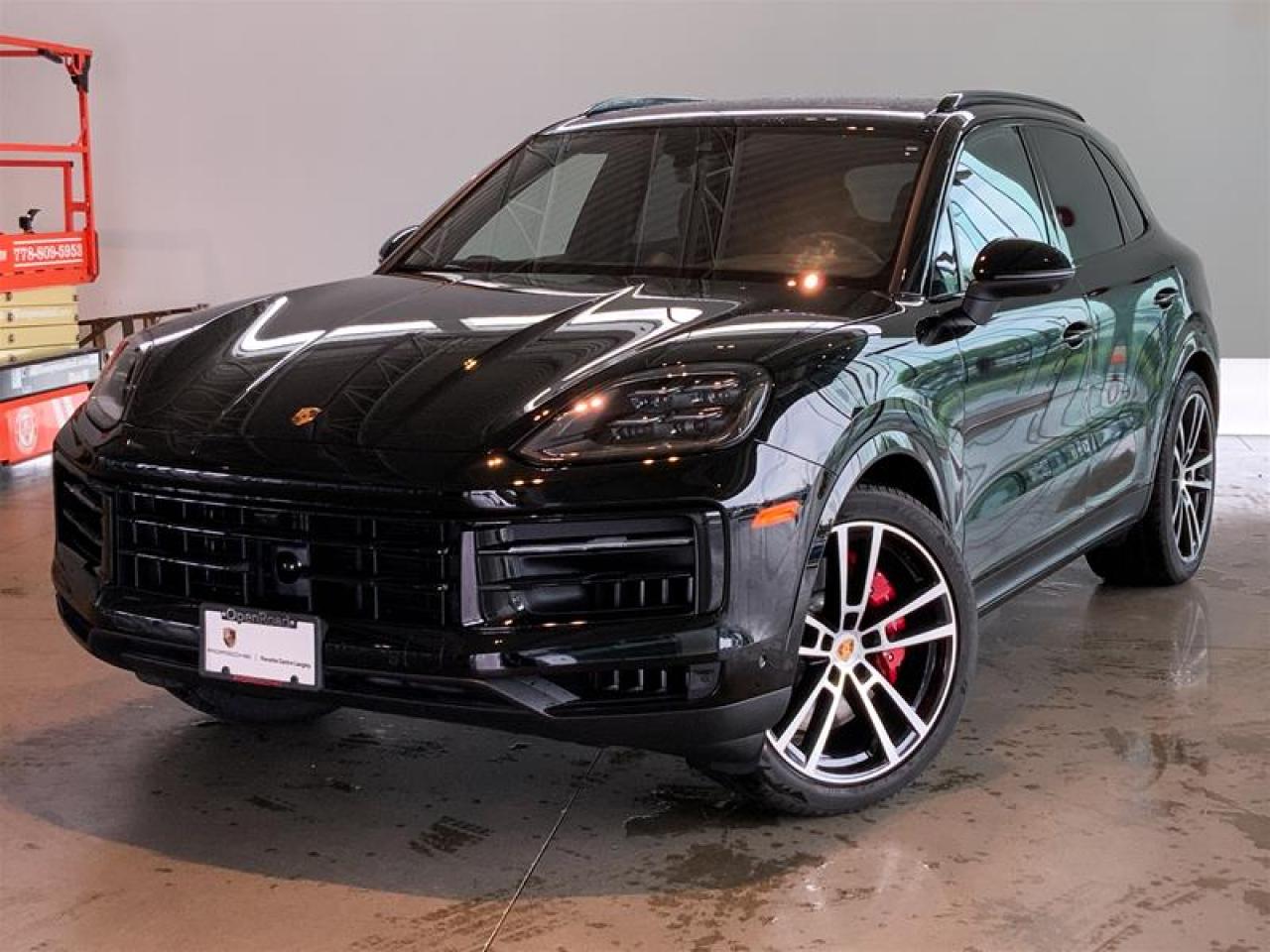 New 2024 Porsche Cayenne S AWD for sale in Langley City, BC