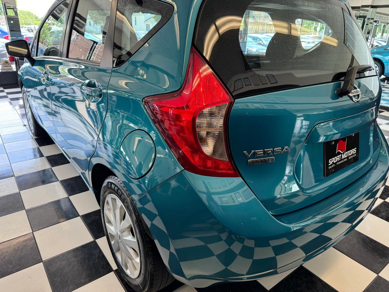 2016 Nissan Versa Note SV+Camera+A/C+Keyless Entry+CLEAN CARFAX Photo94