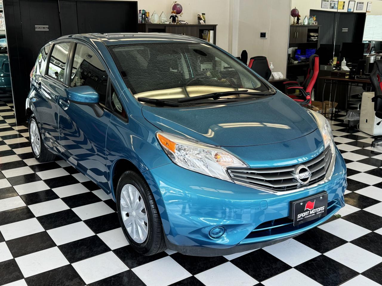 2016 Nissan Versa Note SV+Camera+A/C+Keyless Entry+CLEAN CARFAX - Photo #5