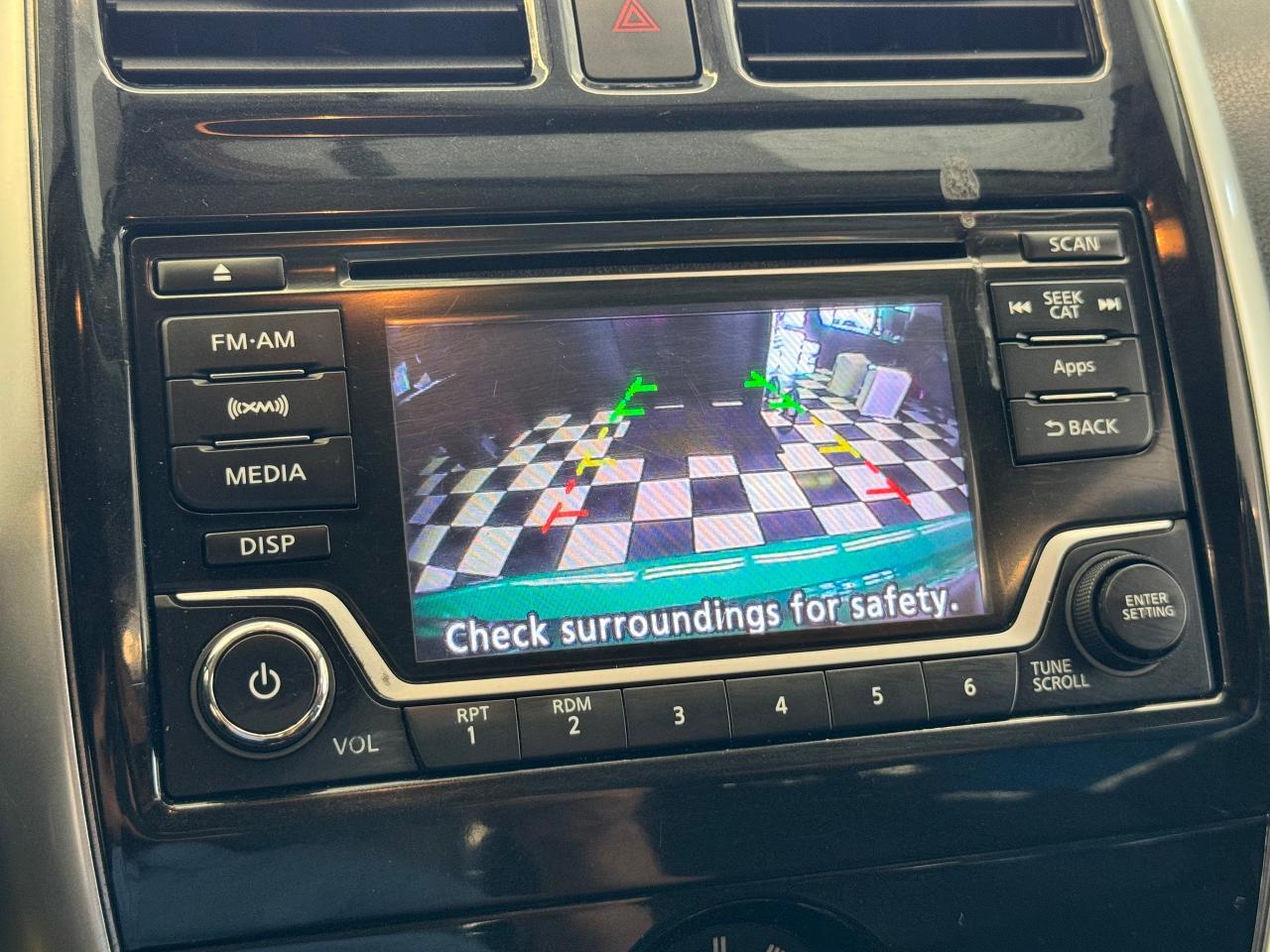 2016 Nissan Versa Note SV+Camera+A/C+Keyless Entry+CLEAN CARFAX - Photo #11