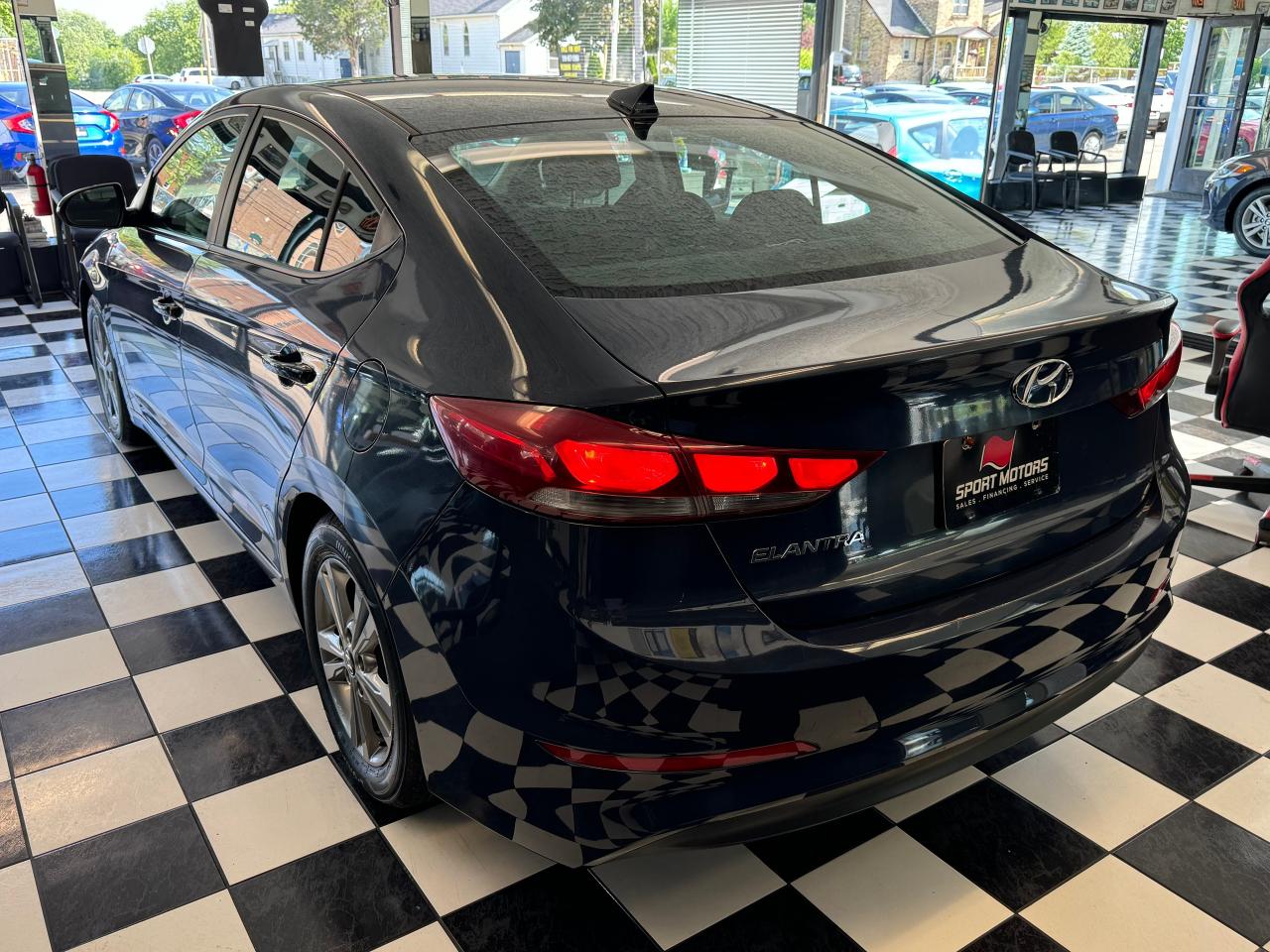 2017 Hyundai Elantra GL+New Tires+Brakes+Apple Play+Camera+CLEAN CARFAX - Photo #2