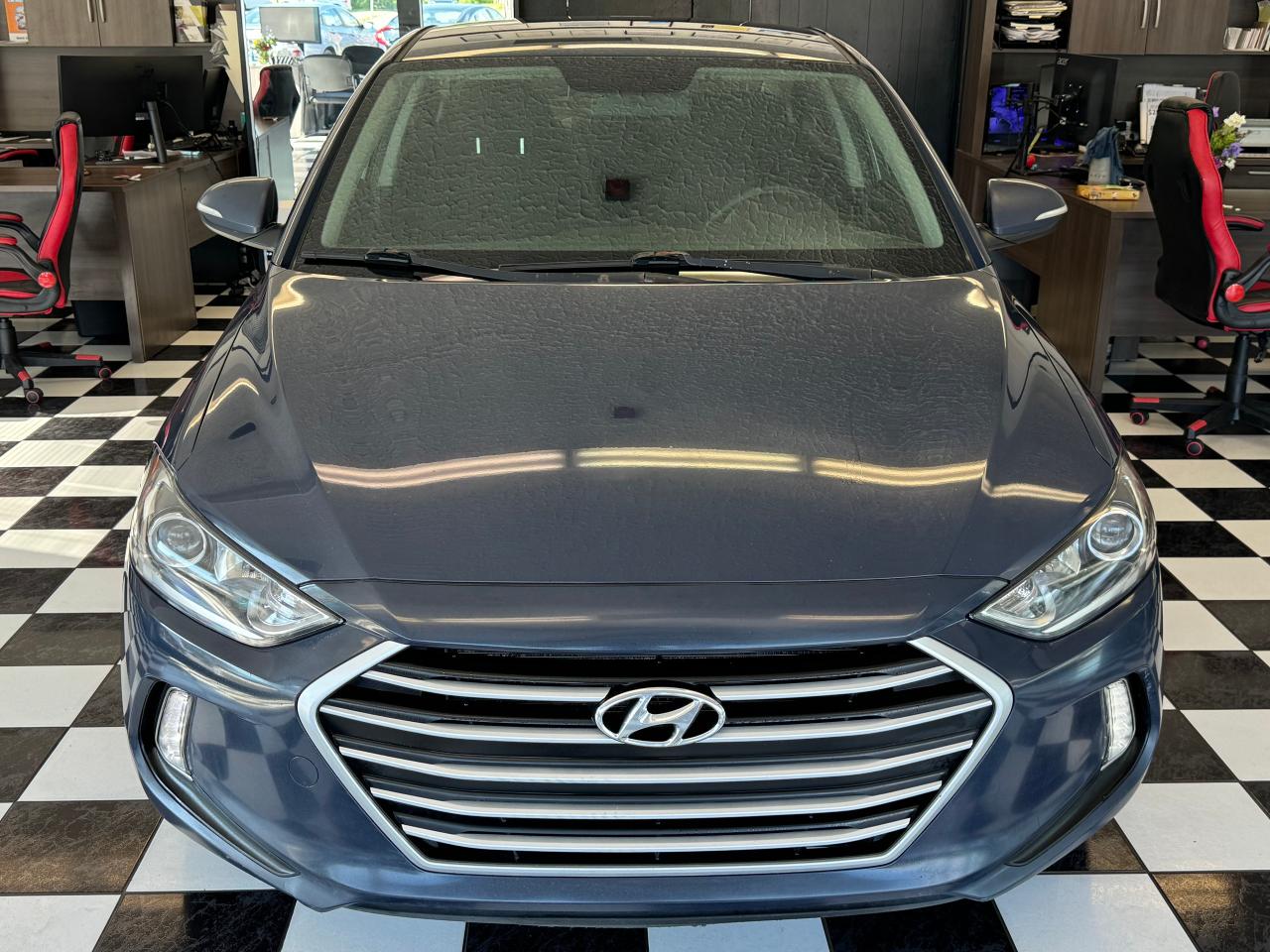 2017 Hyundai Elantra GL+New Tires+Brakes+Apple Play+Camera+CLEAN CARFAX - Photo #6