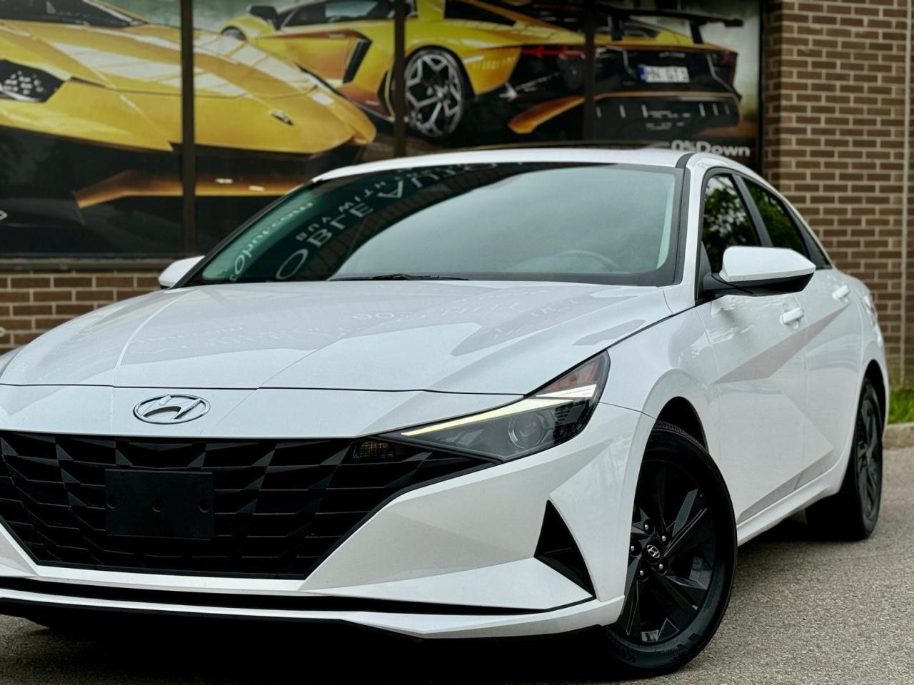 2023 Hyundai Elantra Preferred w/Tech Pkg Photo4