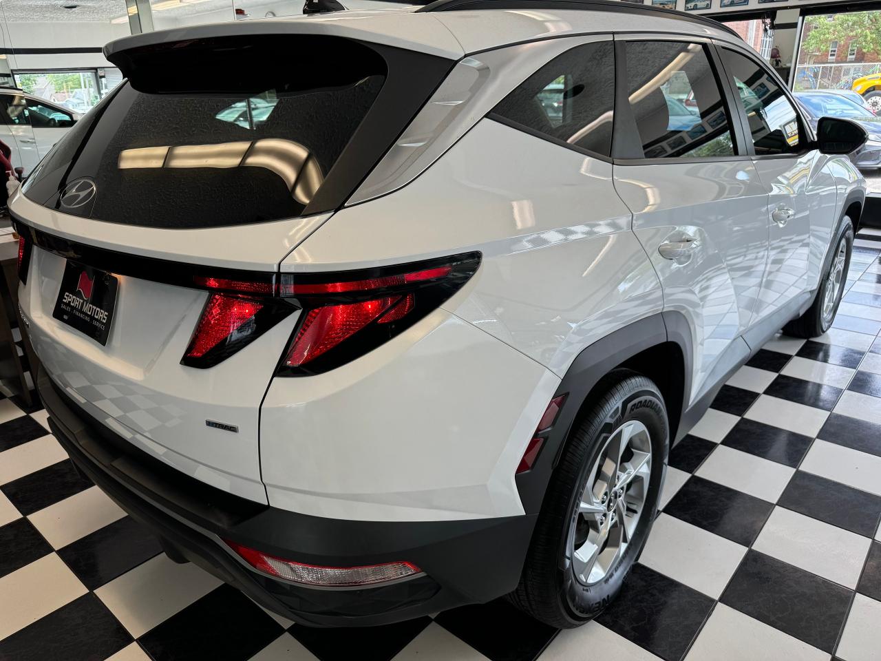 2022 Hyundai Tucson PREFERRED AWD+ADAPTIVECRUISE+LANEKEEP+CLEANCARFAX - Photo #38