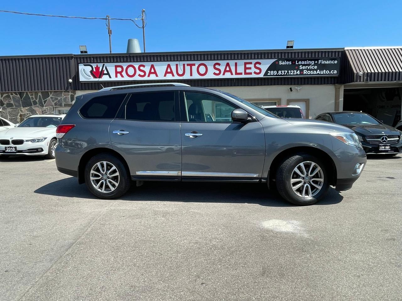 2016 Nissan Pathfinder 4WD 4dr SL LEATHER NO ACCIDENT R-START BLIND SPOT - Photo #9