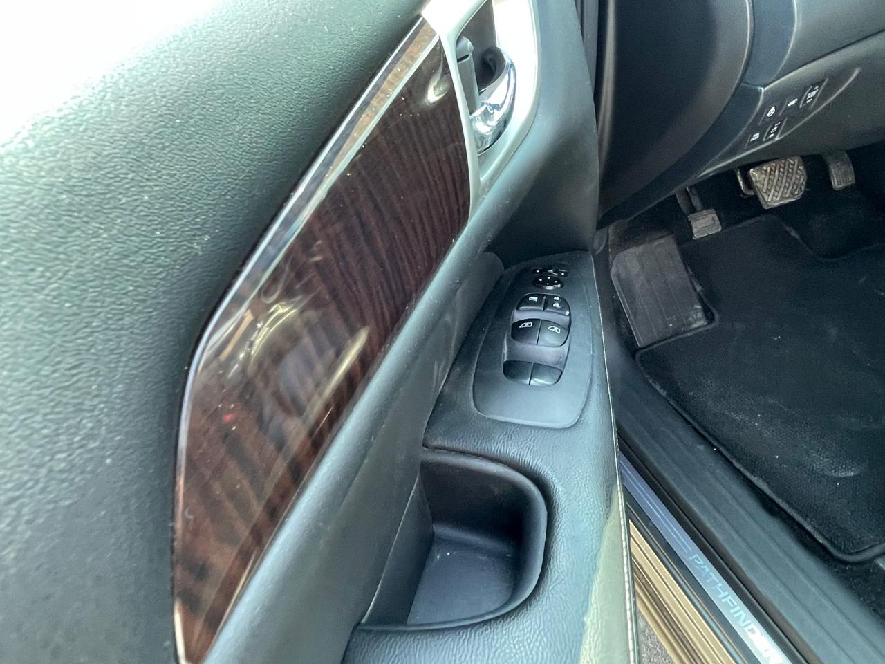 2016 Nissan Pathfinder 4WD 4dr SL LEATHER NO ACCIDENT R-START BLIND SPOT - Photo #22
