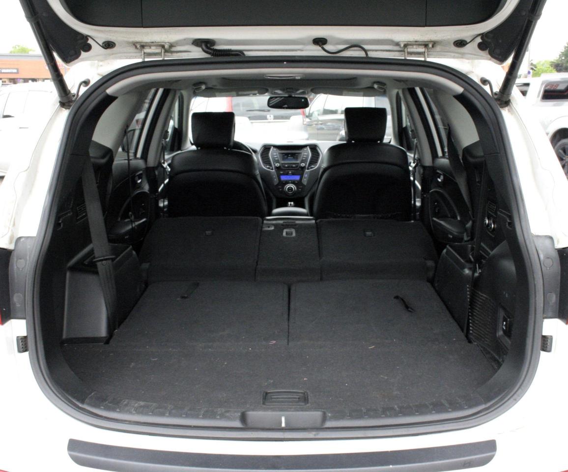 2013 Hyundai Santa Fe AWD 4DR 3.3L AUTO XL LUXURY - Photo #10