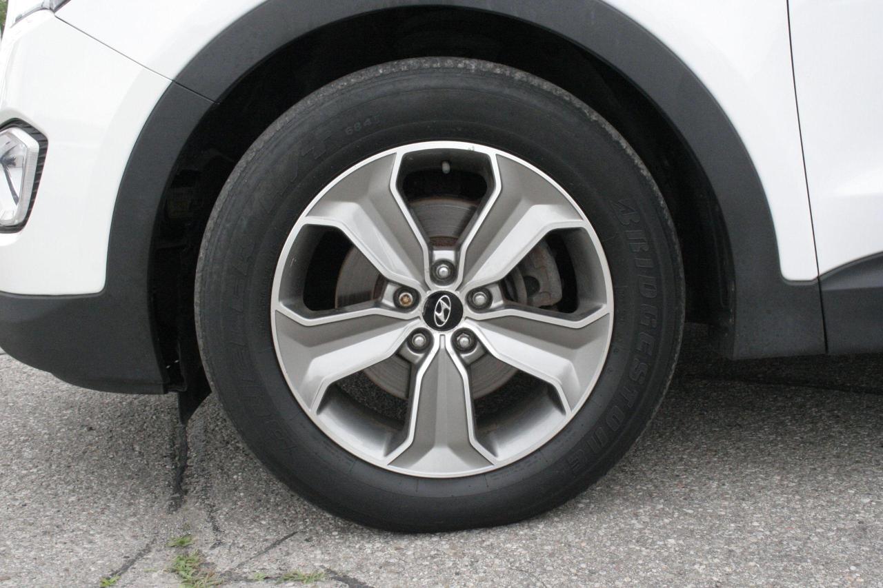 2013 Hyundai Santa Fe AWD 4DR 3.3L AUTO XL LUXURY - Photo #19
