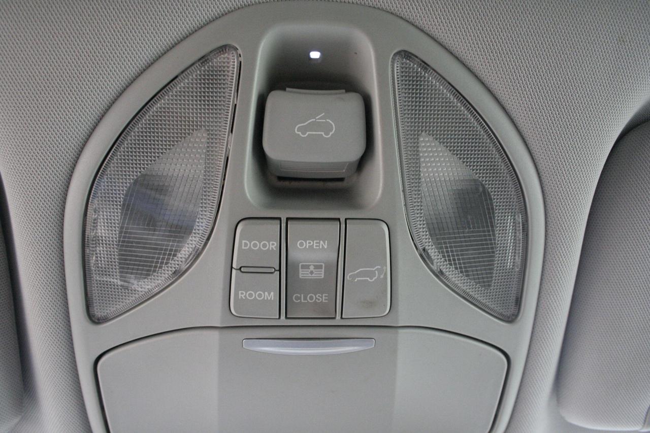 2013 Hyundai Santa Fe AWD 4DR 3.3L AUTO XL LUXURY - Photo #33