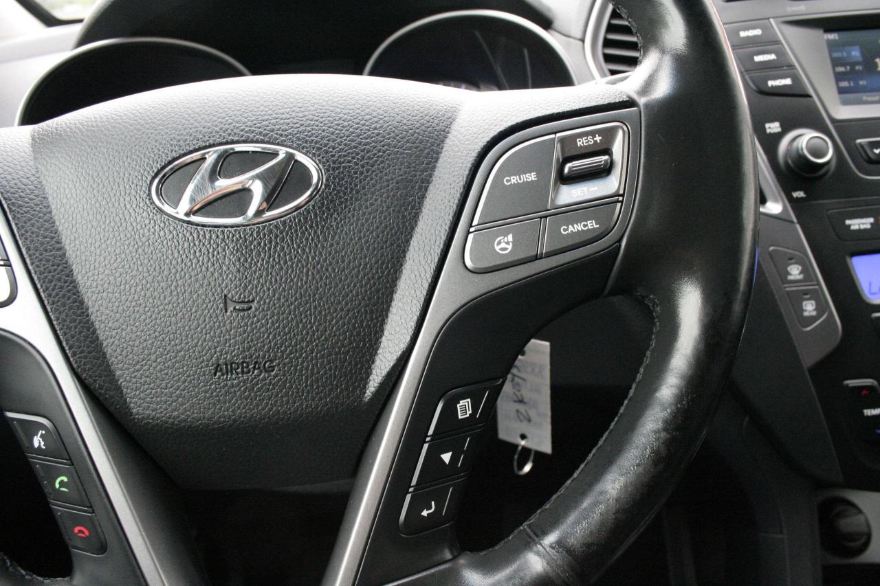 2013 Hyundai Santa Fe AWD 4DR 3.3L AUTO XL LUXURY - Photo #39