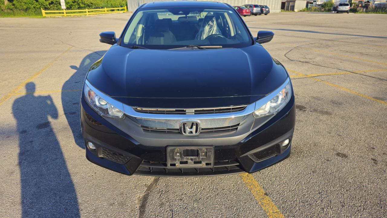 2018 Honda Civic EX-T - Photo #5