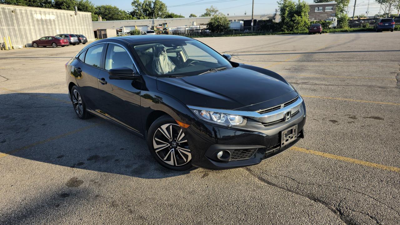 2018 Honda Civic EX-T - Photo #1