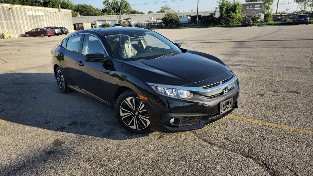 2018 Honda Civic EX-T - Photo #1