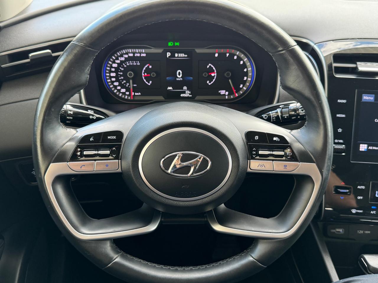 2022 Hyundai Tucson Preferred AWD w/Trend PKG+Roof+Leather+CLEANCARFAX - Photo #12