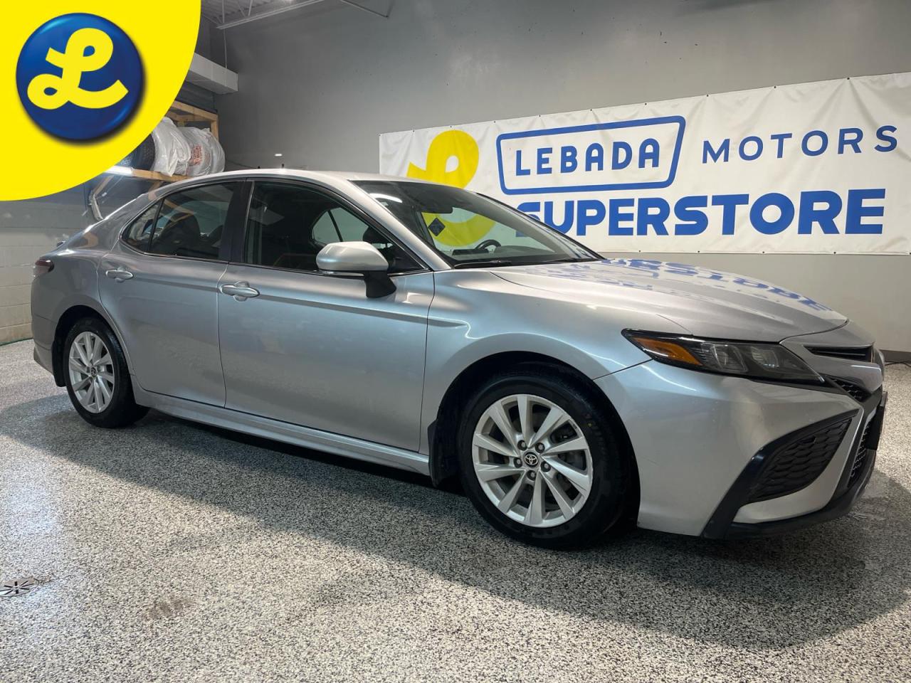 Used 2022 Toyota Camry SE * Leather/Cloth Interior * Heated Seats * Android Auto/Apple CarPlay * Projection Mode * Dynamic Radar Cruise Control * Lane Tracing Alert * Steeri for sale in Cambridge, ON