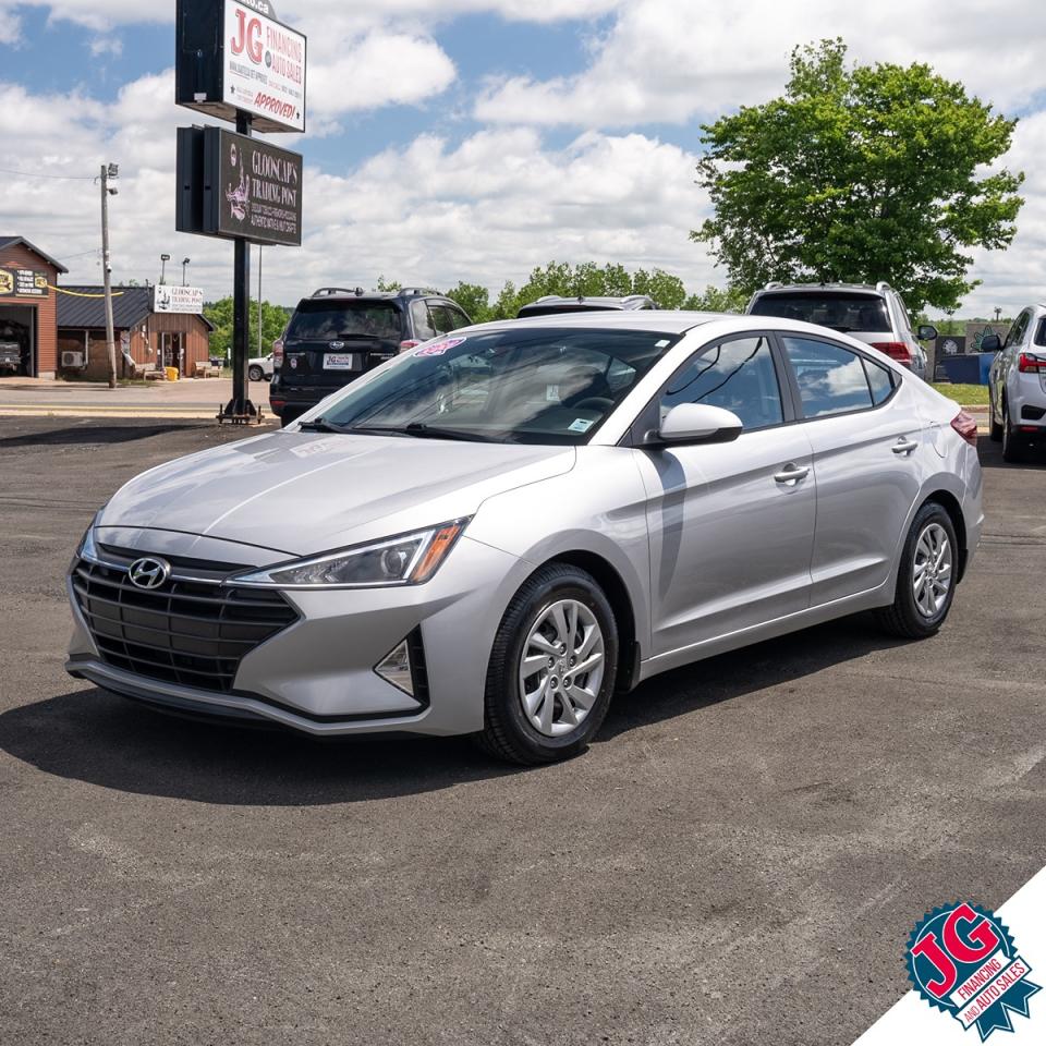 2020 Hyundai Elantra Essential IVT