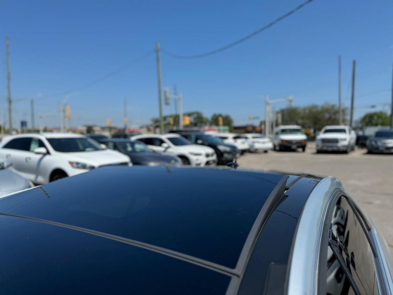 2011 Mercedes-Benz E-Class 4MATIC NO ACCIDENT BLINDSPOT NAVIGATION LANEKEEP Photo4