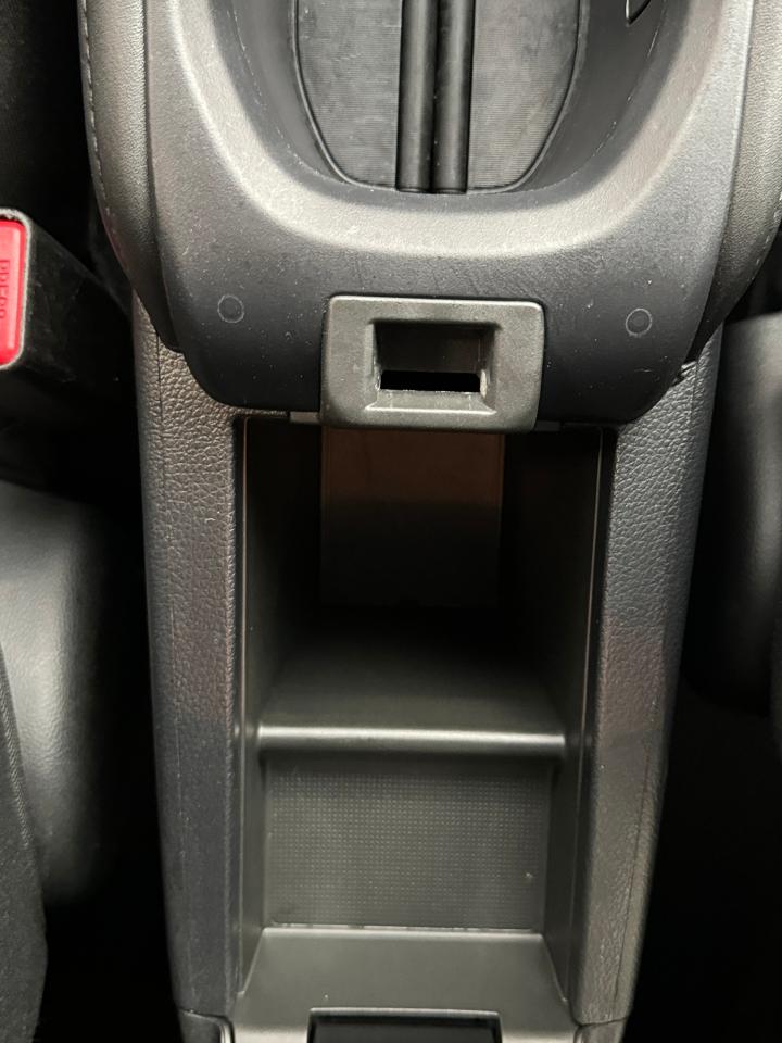 2019 Honda HR-V LX+New Brakes+Adaptive Cruise+LaneKeep+CleanCarfax - Photo #46