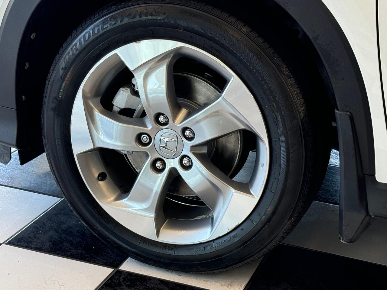 2019 Honda HR-V LX+New Brakes+Adaptive Cruise+LaneKeep+CleanCarfax - Photo #56