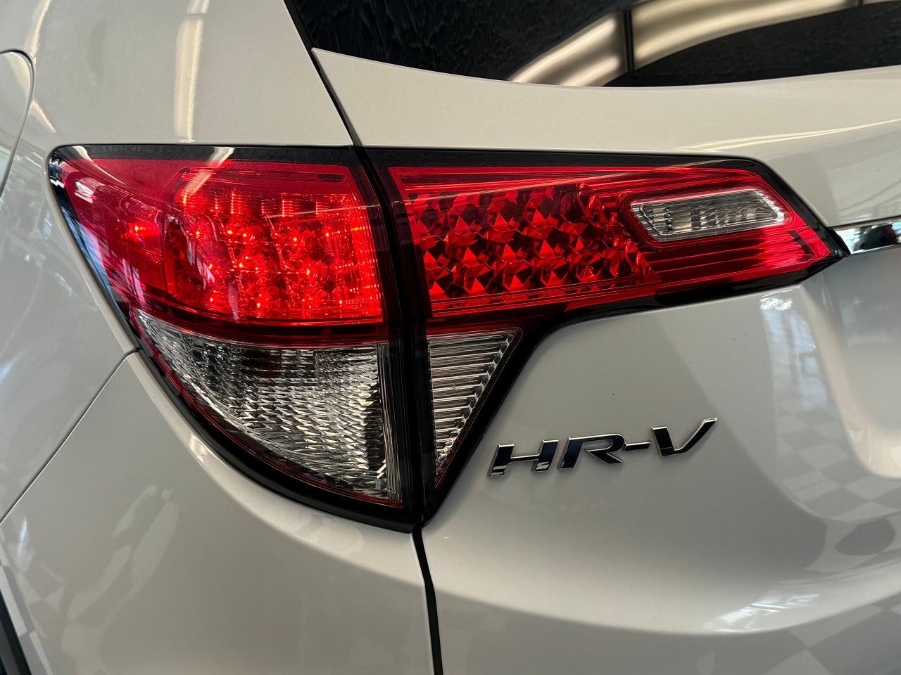 2019 Honda HR-V LX+New Brakes+Adaptive Cruise+LaneKeep+CleanCarfax - Photo #65