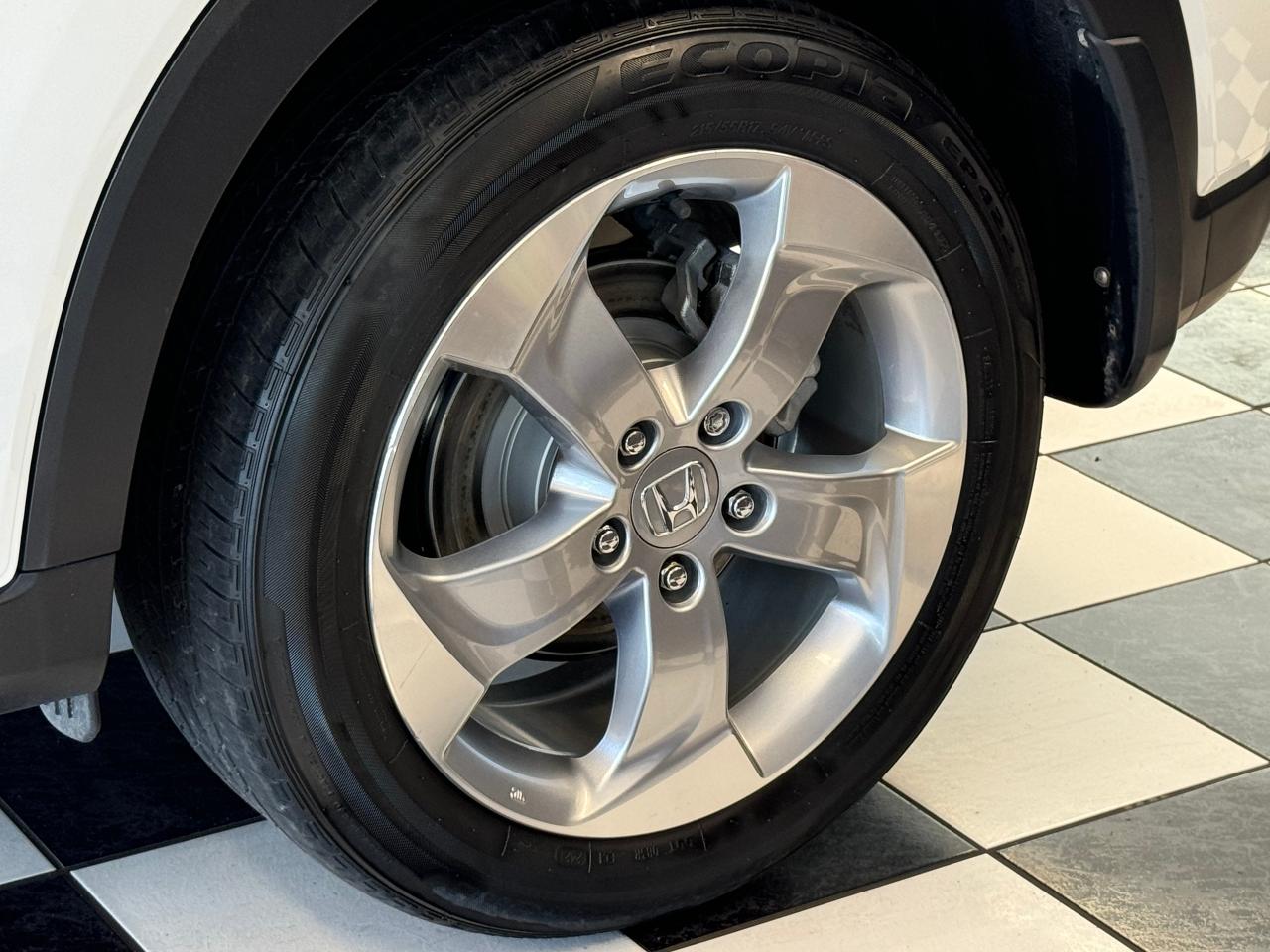 2019 Honda HR-V LX+New Brakes+Adaptive Cruise+LaneKeep+CleanCarfax - Photo #57