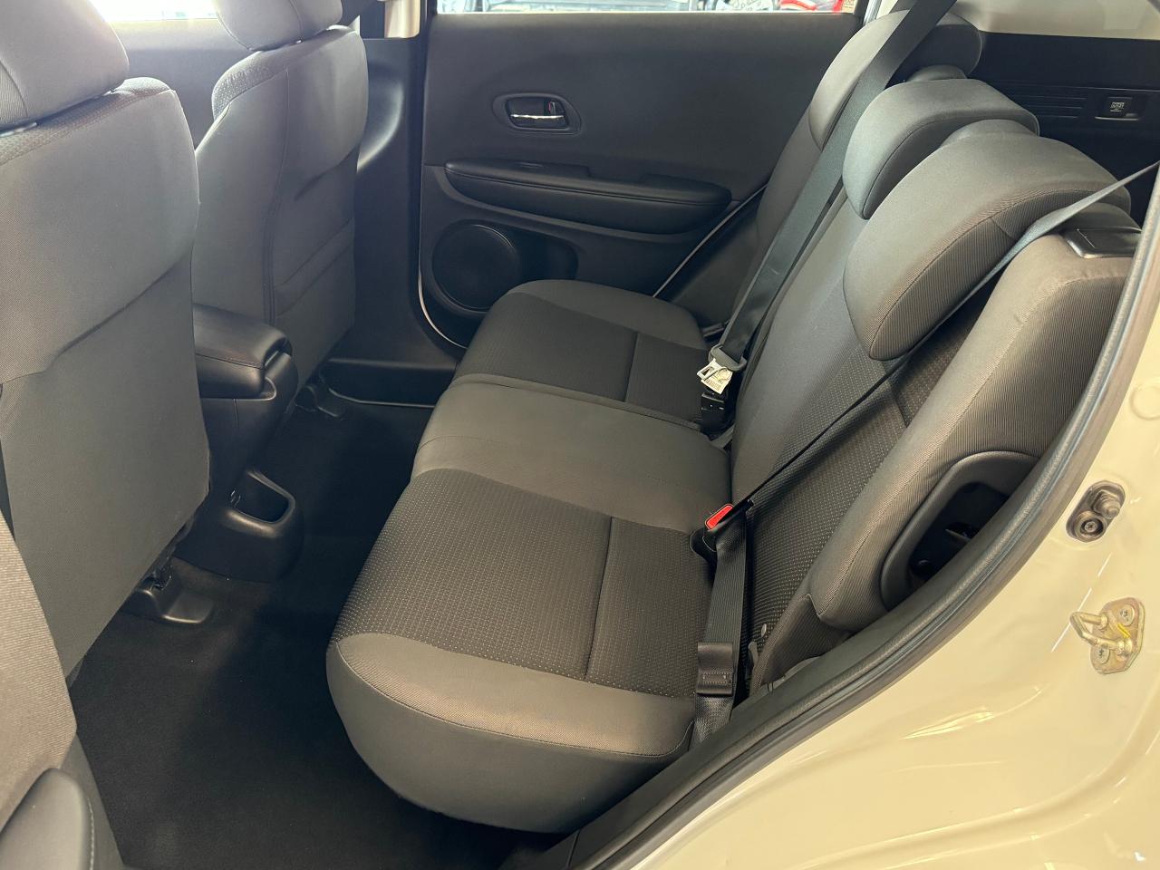 2019 Honda HR-V LX+New Brakes+Adaptive Cruise+LaneKeep+CleanCarfax - Photo #24