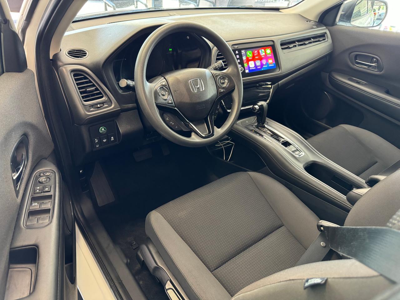 2019 Honda HR-V LX+New Brakes+Adaptive Cruise+LaneKeep+CleanCarfax - Photo #18