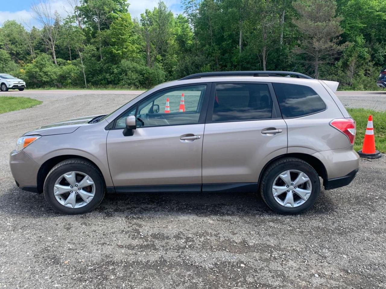 2014 Subaru Forester 5dr Wgn Auto 2.5i Limited Clean CarFax Trades OK! - Photo #6