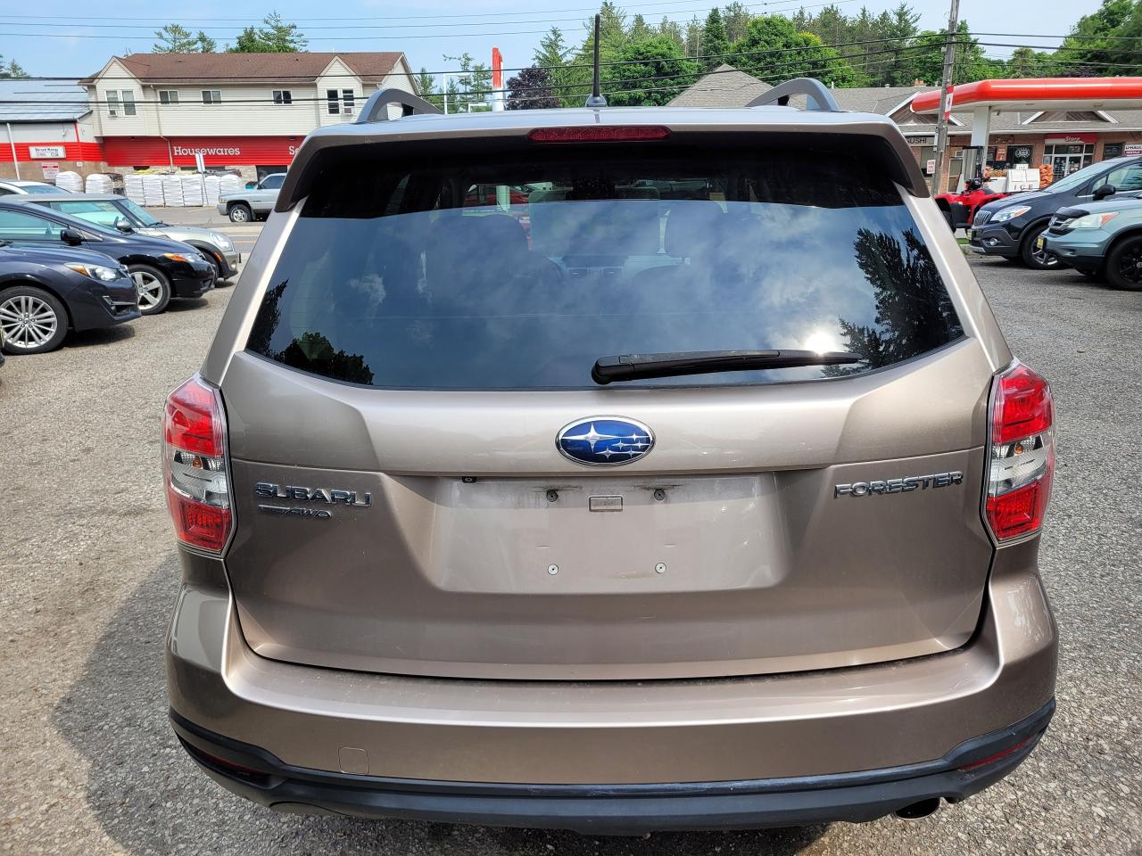 2014 Subaru Forester 5dr Wgn Auto 2.5i Limited Clean CarFax Trades OK! Photo3